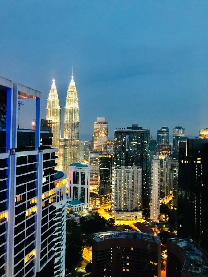 דירות קואלה לומפור The Platinum Klcc By Cozy White מראה חיצוני תמונה