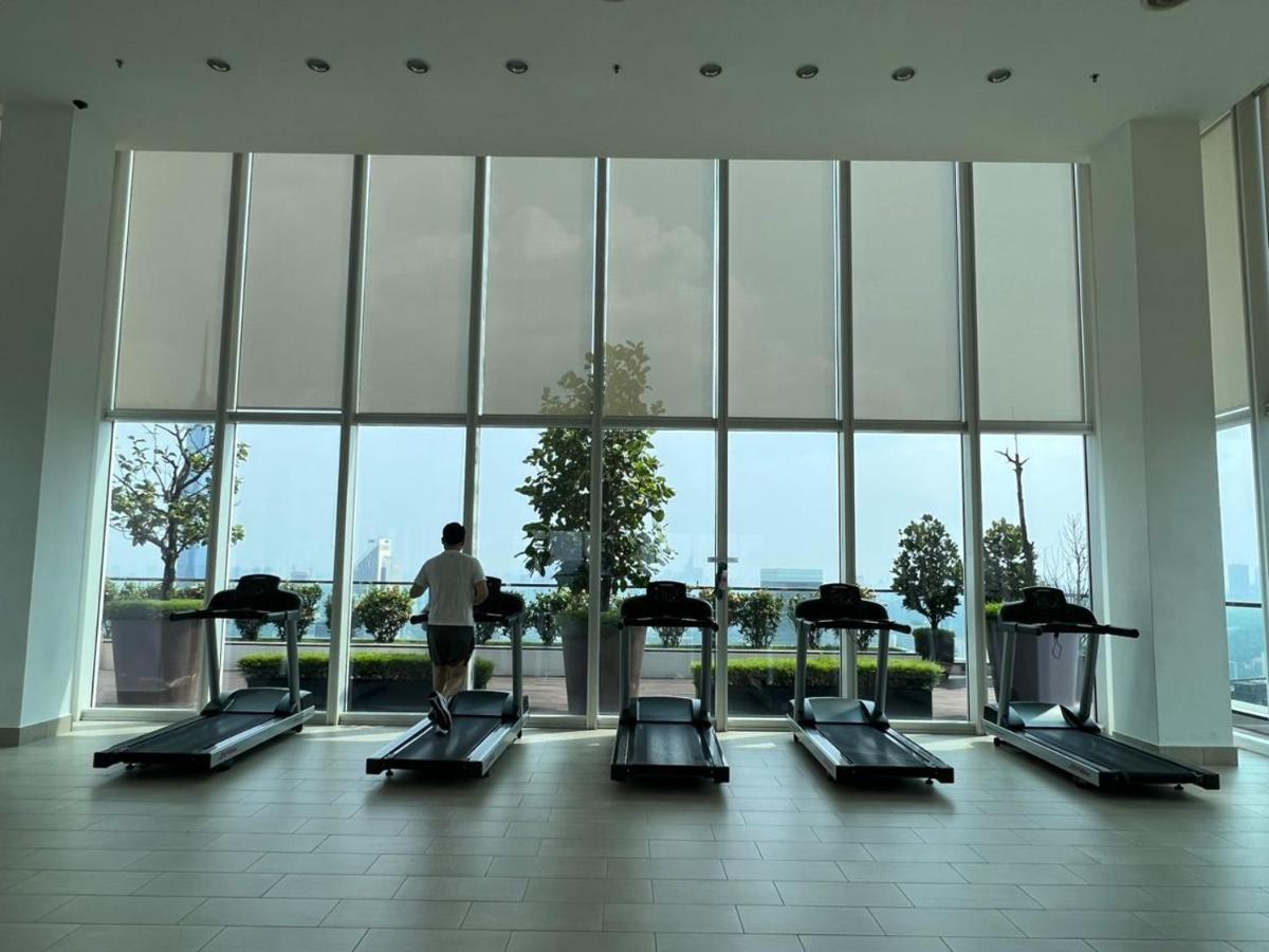 דירות קואלה לומפור The Platinum Klcc By Cozy White מראה חיצוני תמונה