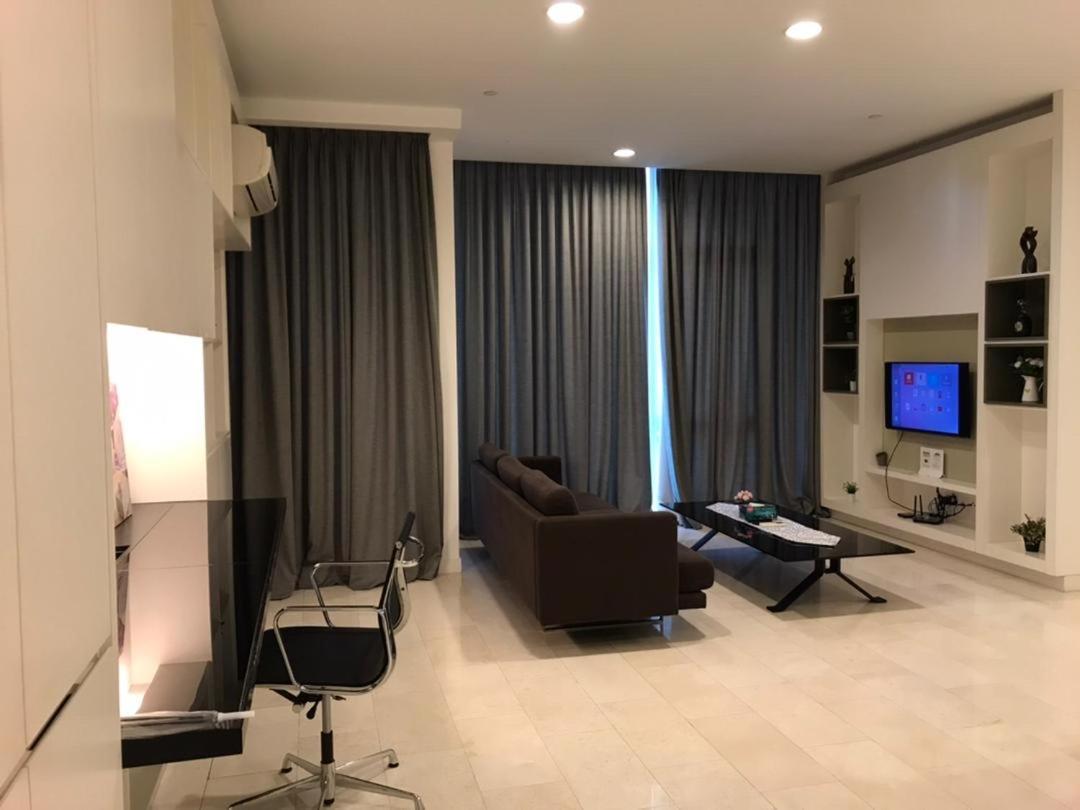 דירות קואלה לומפור The Platinum Klcc By Cozy White מראה חיצוני תמונה